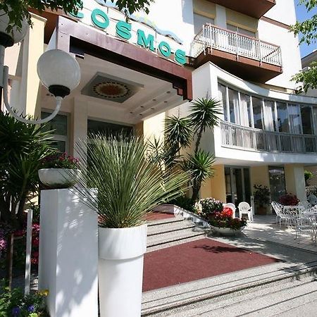 Hotel Cosmos Rimini Buitenkant foto